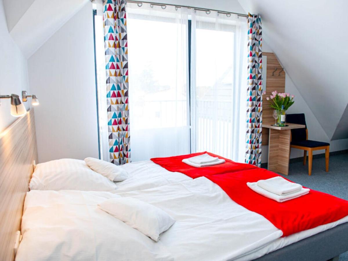Gosciniec Ptasi Zaulek Bed and Breakfast Niechorze Eksteriør billede