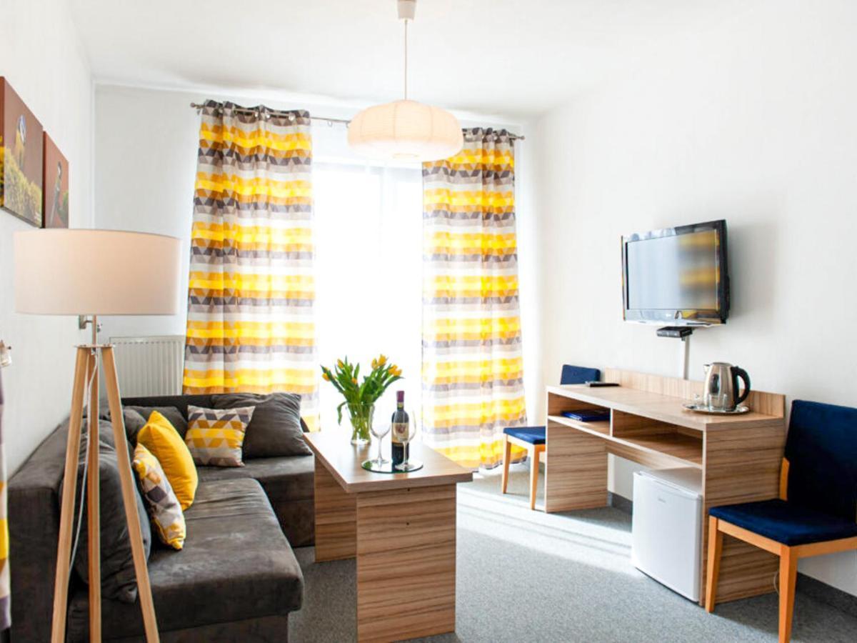 Gosciniec Ptasi Zaulek Bed and Breakfast Niechorze Eksteriør billede
